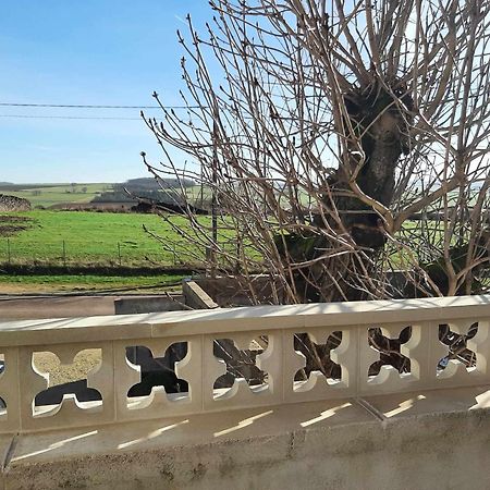 Gite De Charme, Grand Confort Marolles-sous-Lignieres Esterno foto