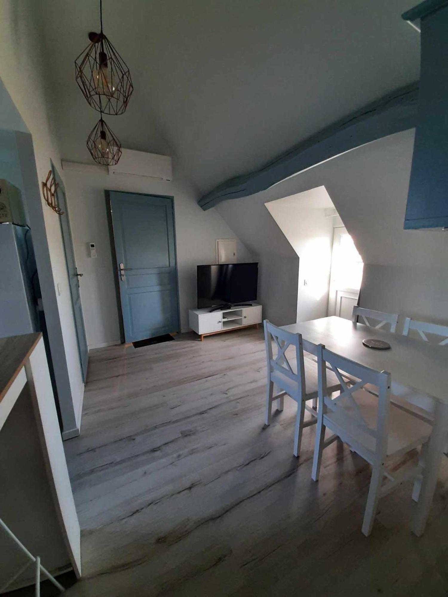 Gite De Charme, Grand Confort Marolles-sous-Lignieres Esterno foto