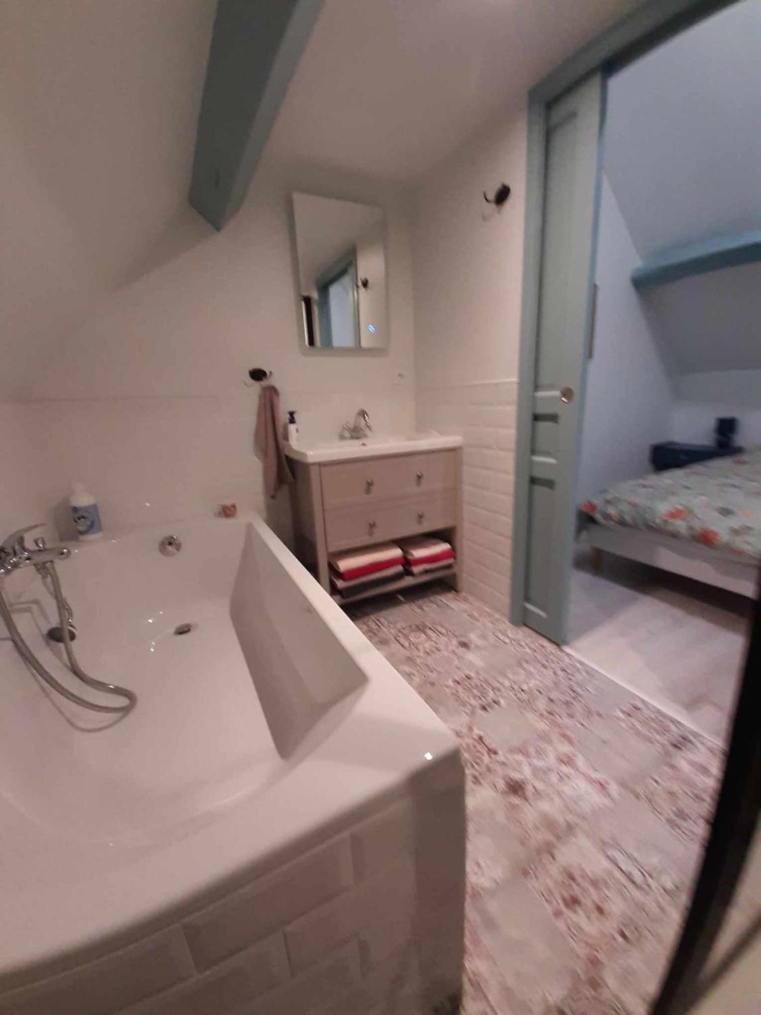 Gite De Charme, Grand Confort Marolles-sous-Lignieres Esterno foto