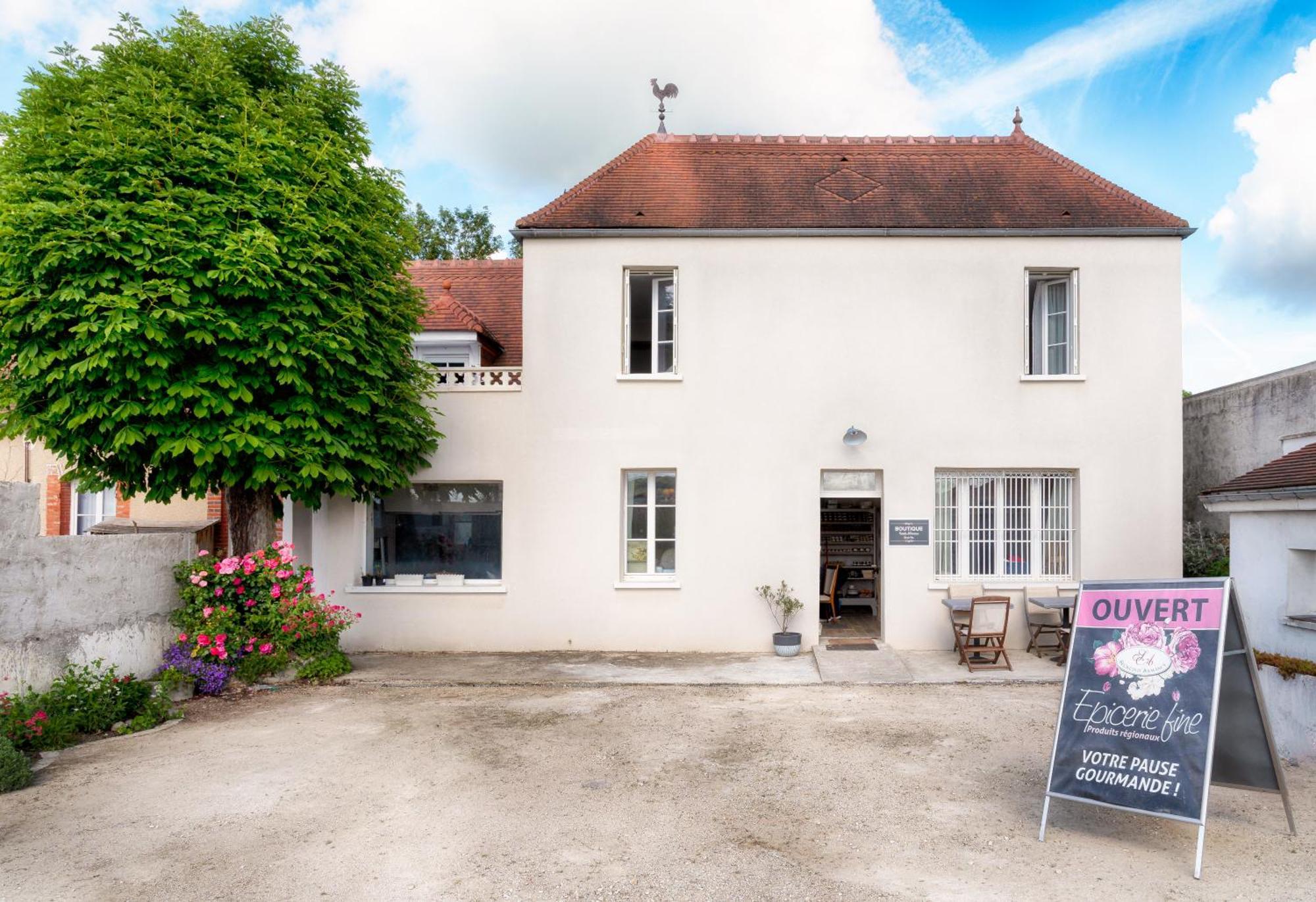 Gite De Charme, Grand Confort Marolles-sous-Lignieres Esterno foto