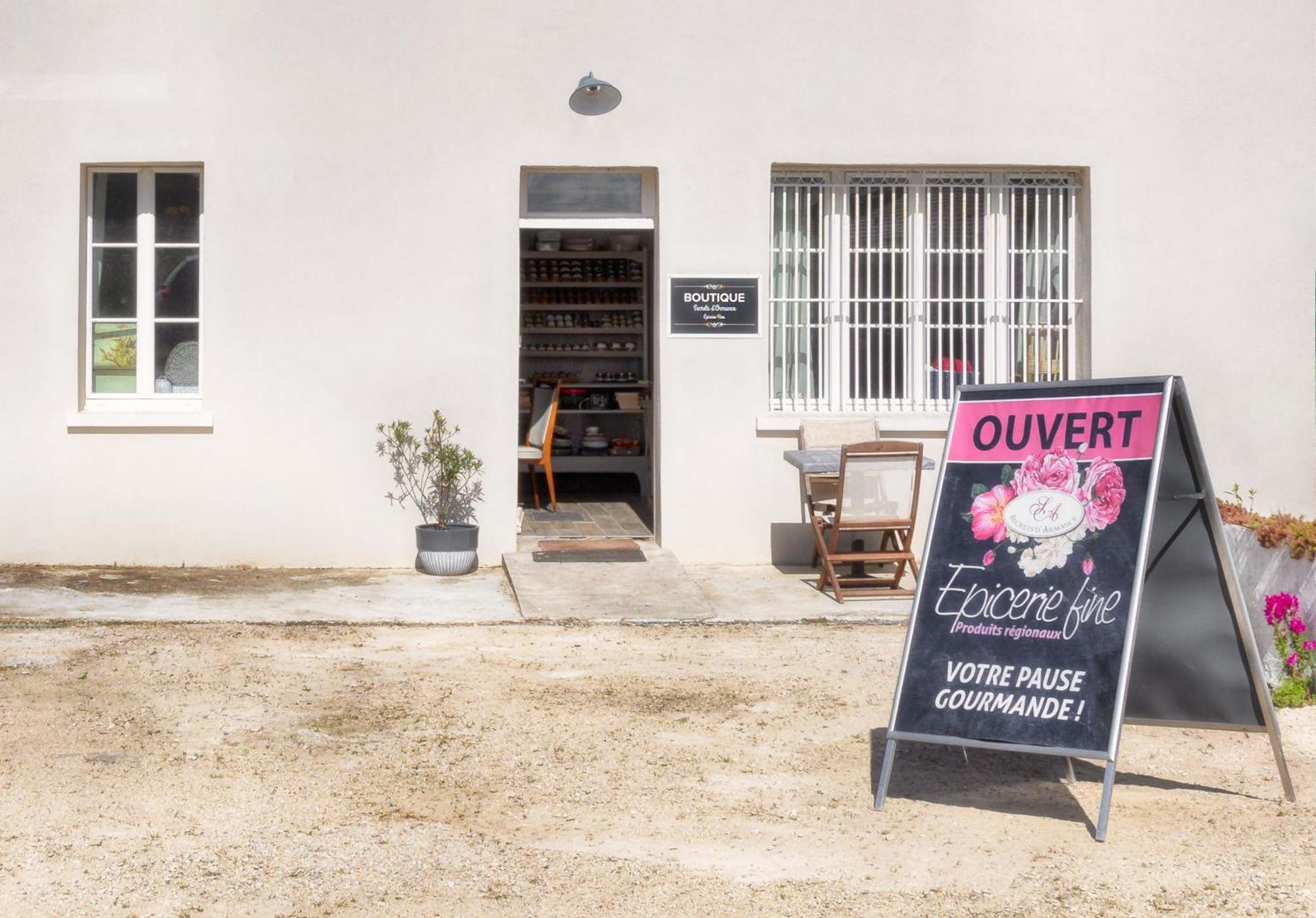 Gite De Charme, Grand Confort Marolles-sous-Lignieres Esterno foto